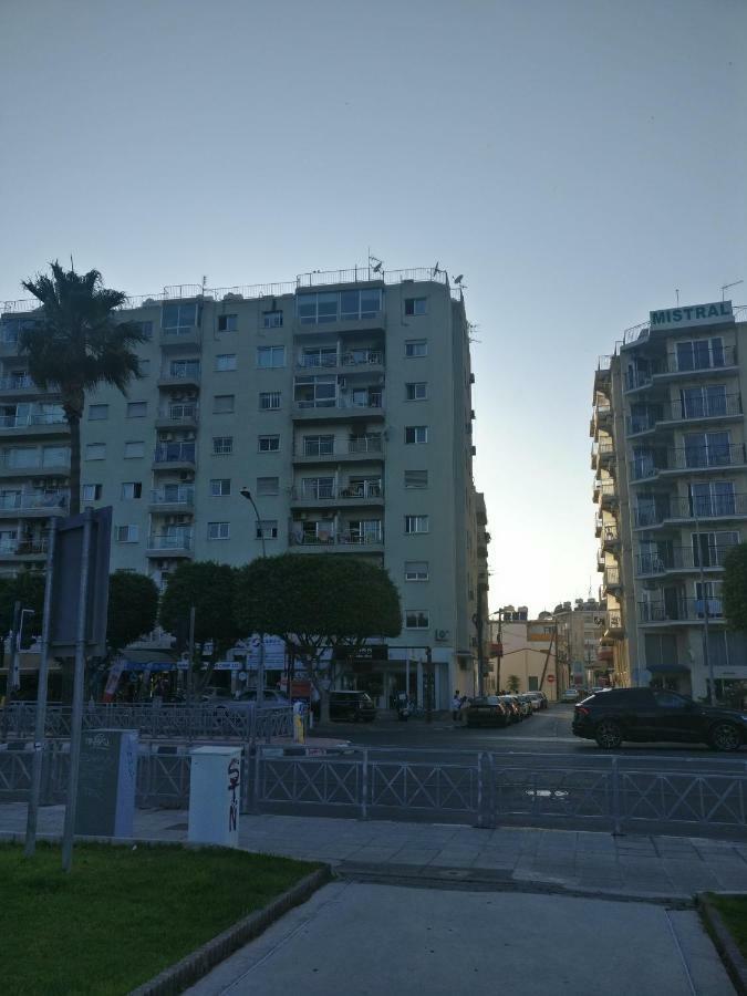 Hawaii Royal Gardens 2 Apartment Лимасол Екстериор снимка